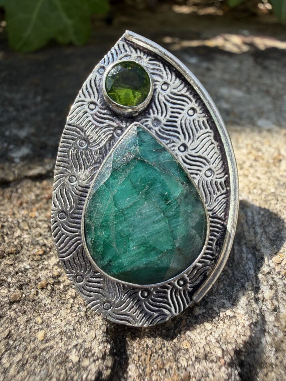 925 Sterling Silver Raw Emerald Peridot Statement Large Ring SZ 7 Artisan Boho